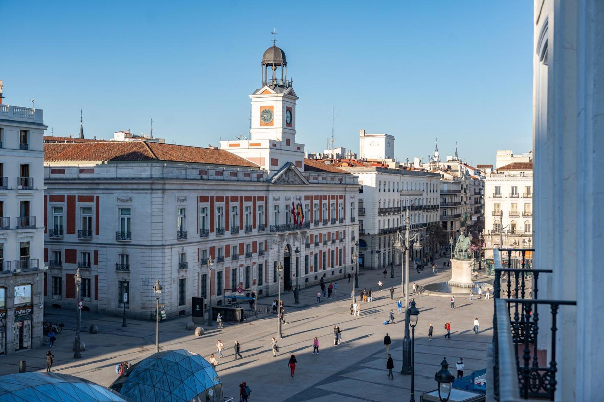 Fortinn Puerta Del Sol Madrid Extérieur photo