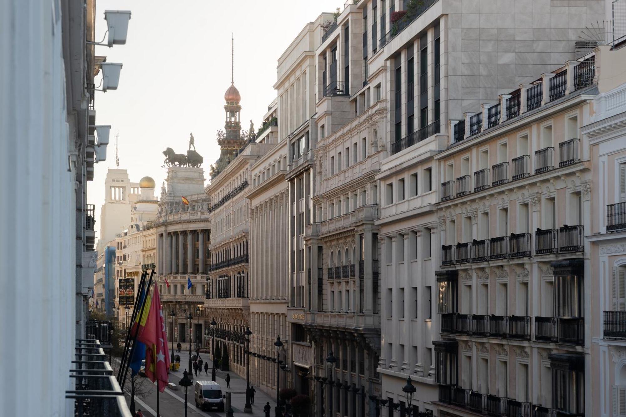 Fortinn Puerta Del Sol Madrid Extérieur photo